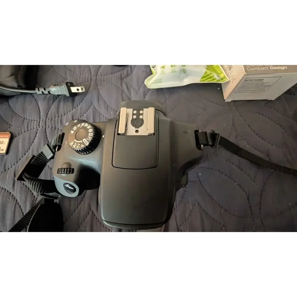 Canon EOS 4000D DSLR Camera Bundle